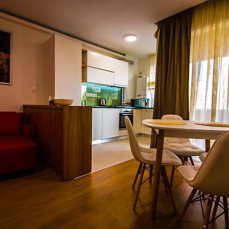 Top Trio Residence بوخارست المظهر الخارجي الصورة